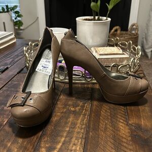 Brown/Olive Green High Heels